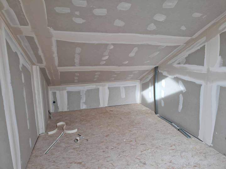 Pose de bandes à joint en Ariège