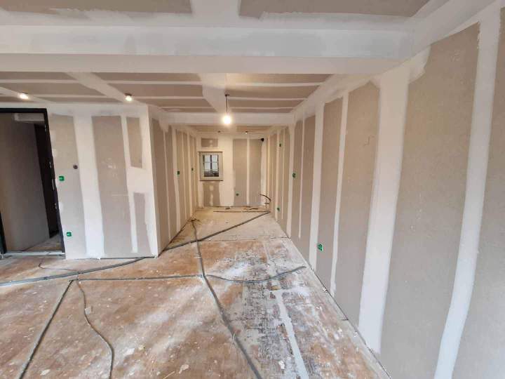 Travaux de bandes à joint placo en Ariège