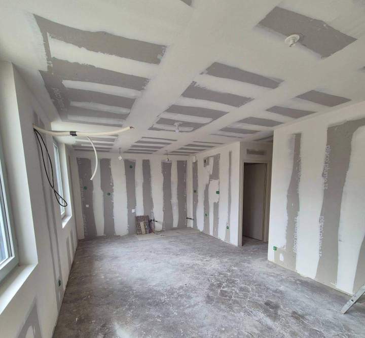 Installation cloisons Muret